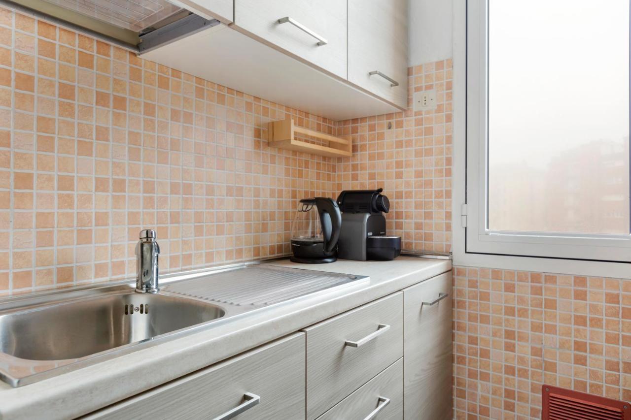 Gambara Cosy Apartment Milano Eksteriør billede